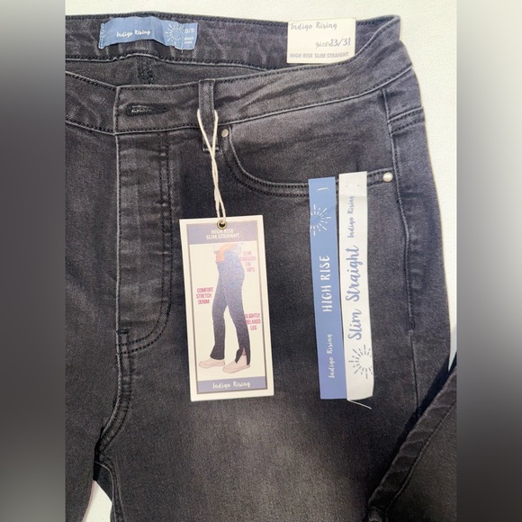 NWT INDIGO JEAN HIGH RISESLIM STRAIGHT RELAXED LEG STRETCH SIZE 13/31 - Picture 3 of 5